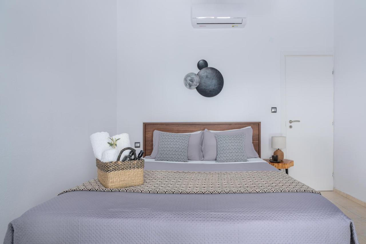 Indigo Boutique Home Katsaros  Ngoại thất bức ảnh