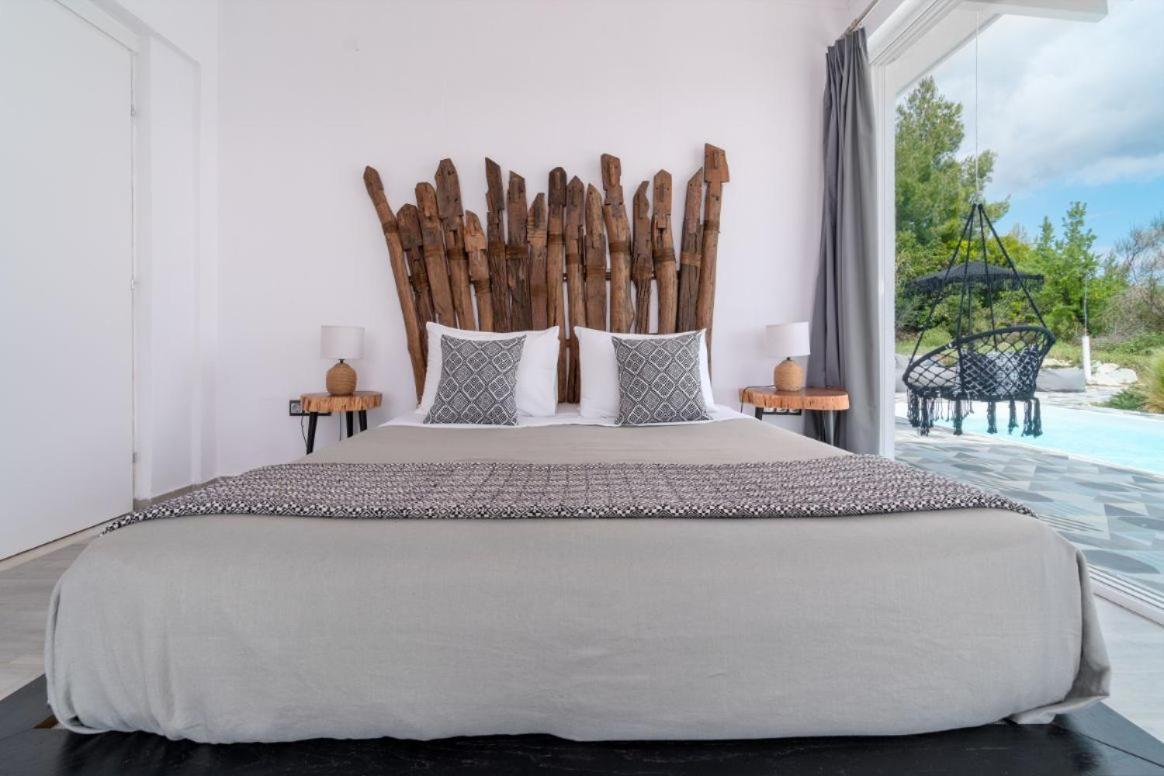 Indigo Boutique Home Katsaros  Ngoại thất bức ảnh